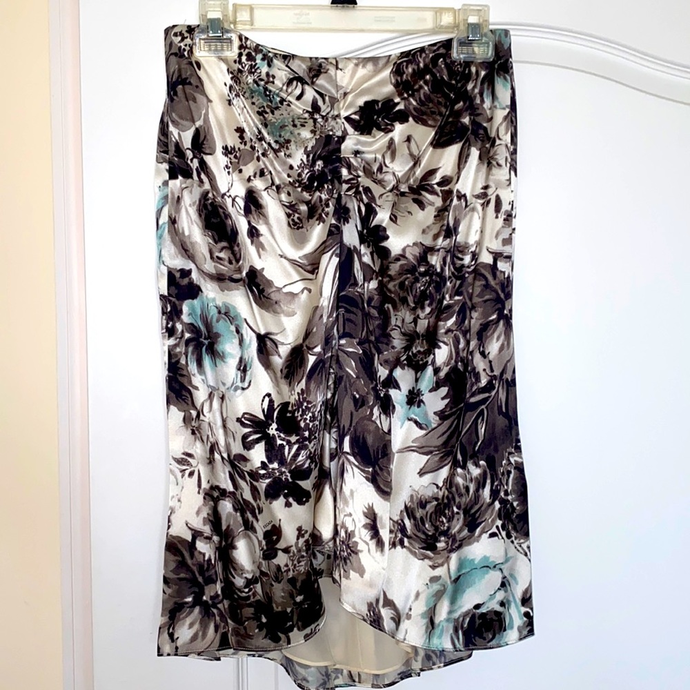 NWOT Escada silk midi skirt